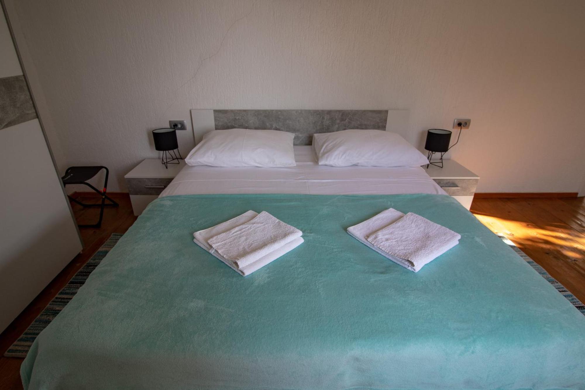 Villa Iginia, *