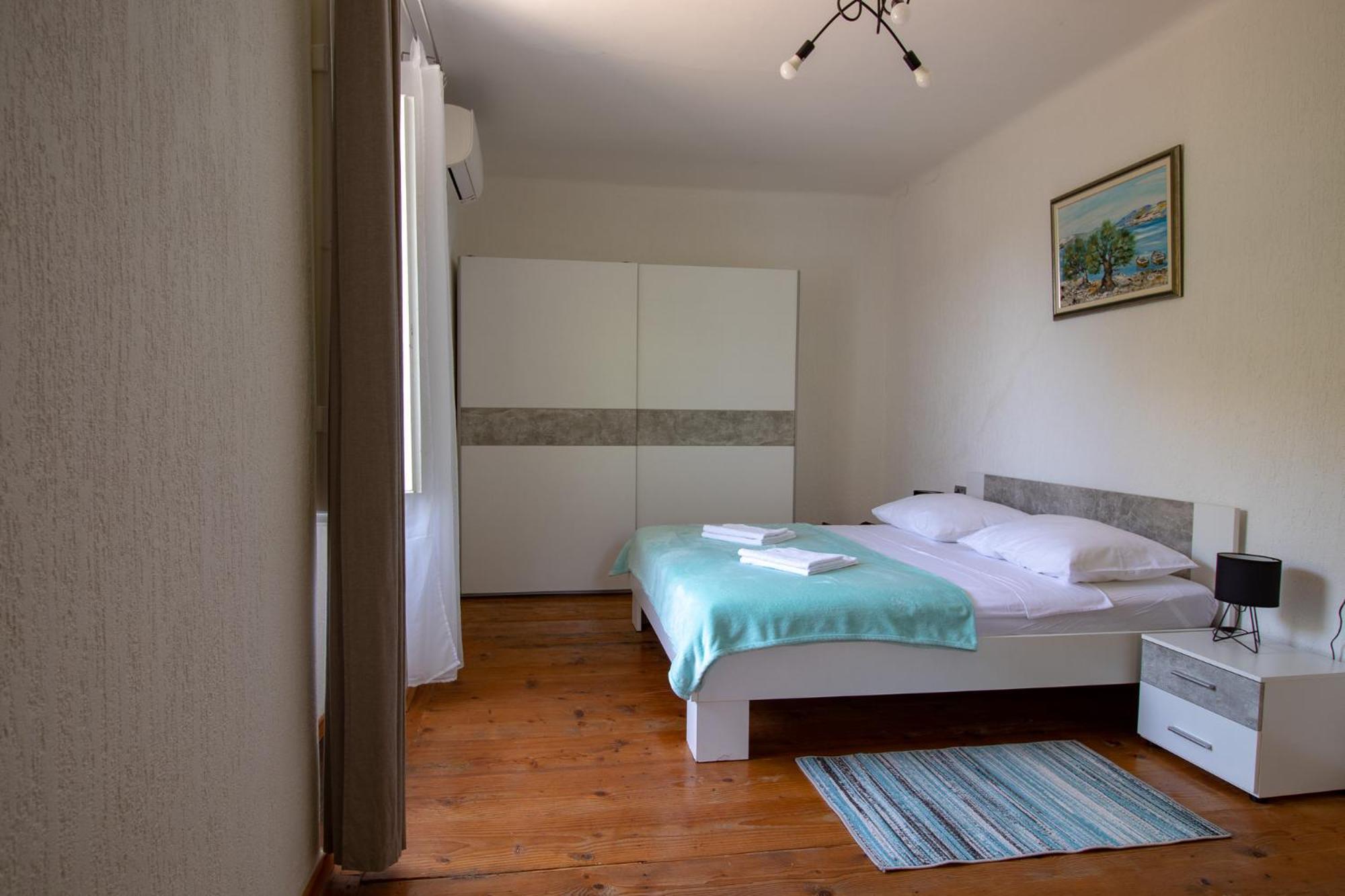 Villa Iginia, Nerezine