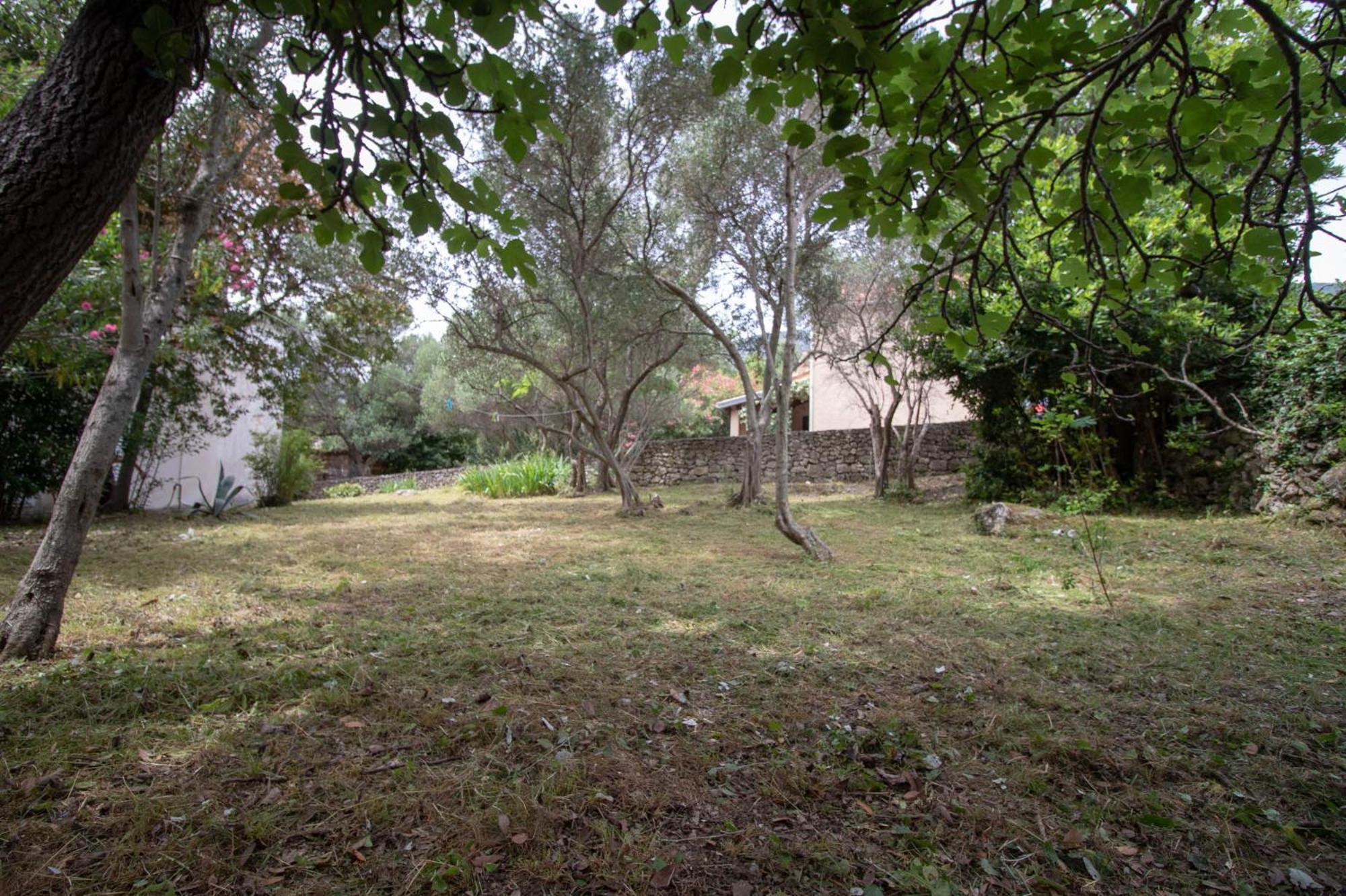 Villa Iginia, Nerezine